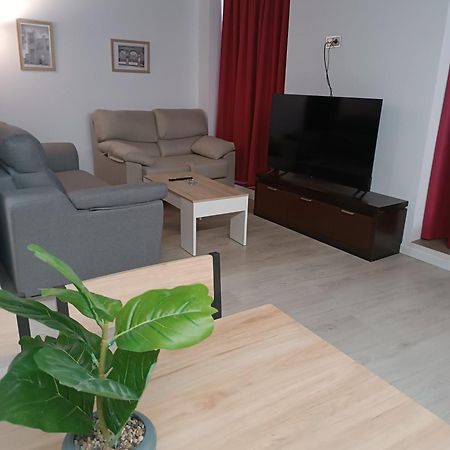 Apartamentos Turisticos Avila Puerta Del Puente 1-3 Exterior foto