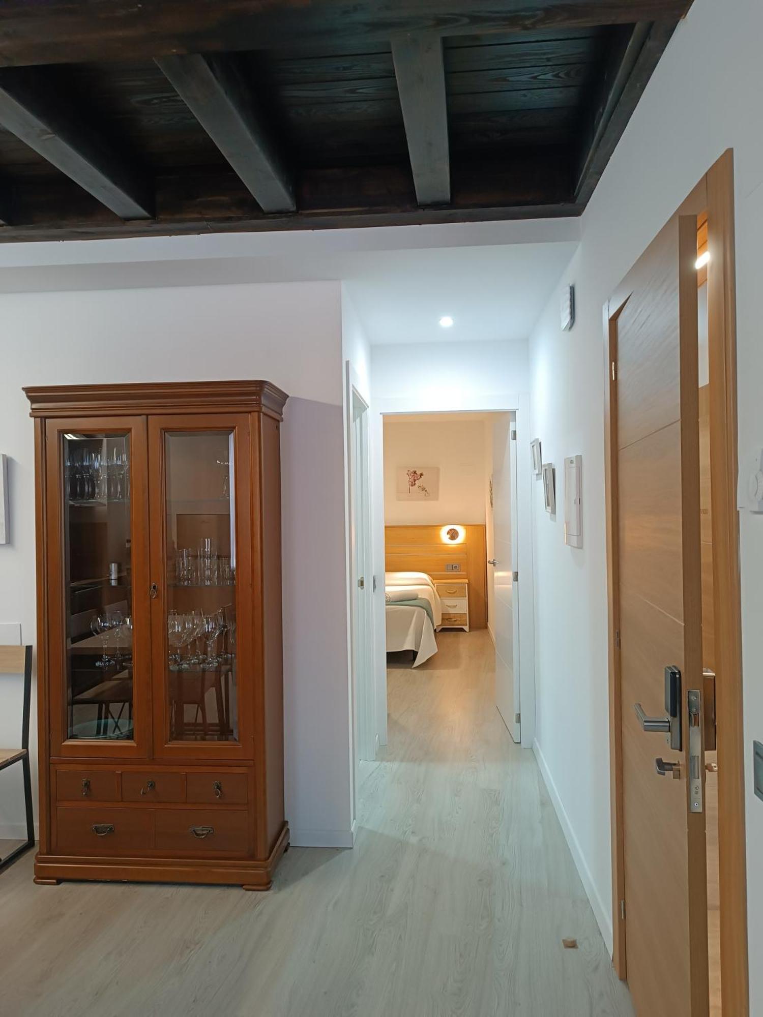 Apartamentos Turisticos Avila Puerta Del Puente 1-3 Exterior foto